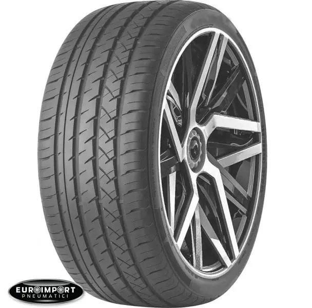 Sonix Prime Uhp 08  245/45 R18 100 W  XL  TL